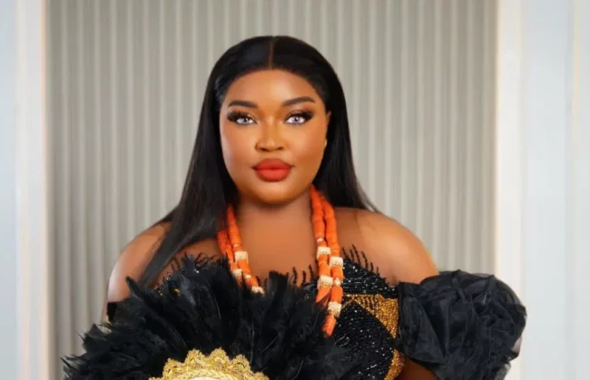 Chinwe busy spreading vawulence to Onyeka's fan on X